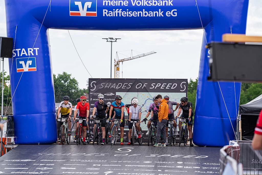 Shades_of_Speed_2023_Team-F8-Druck-800046