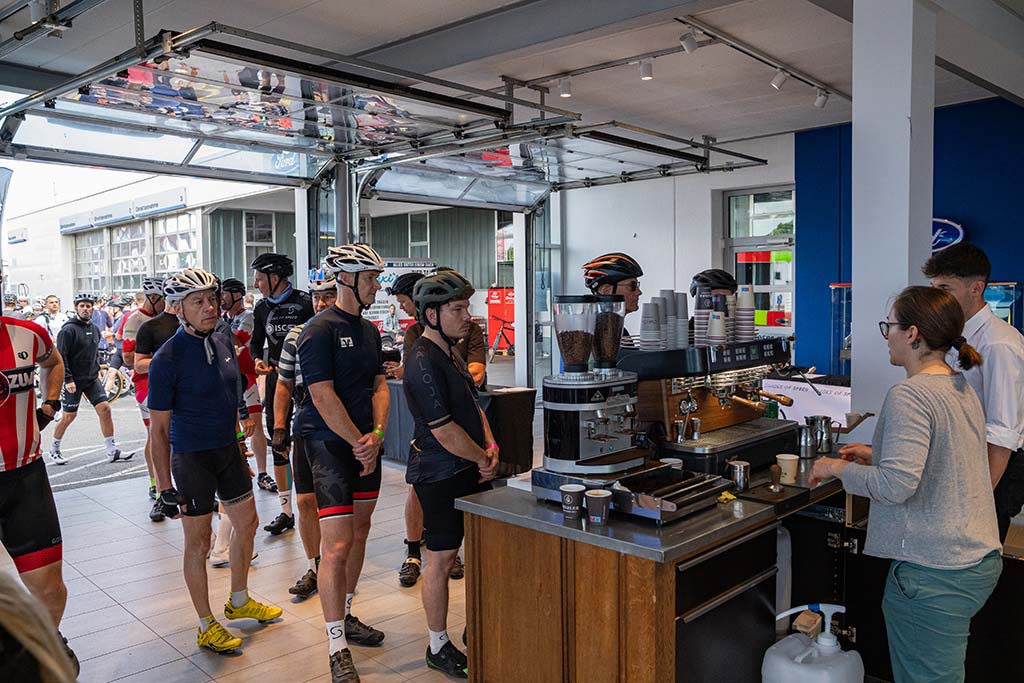 Shades_of_Speed_2023_Team-F8-Druck-800101